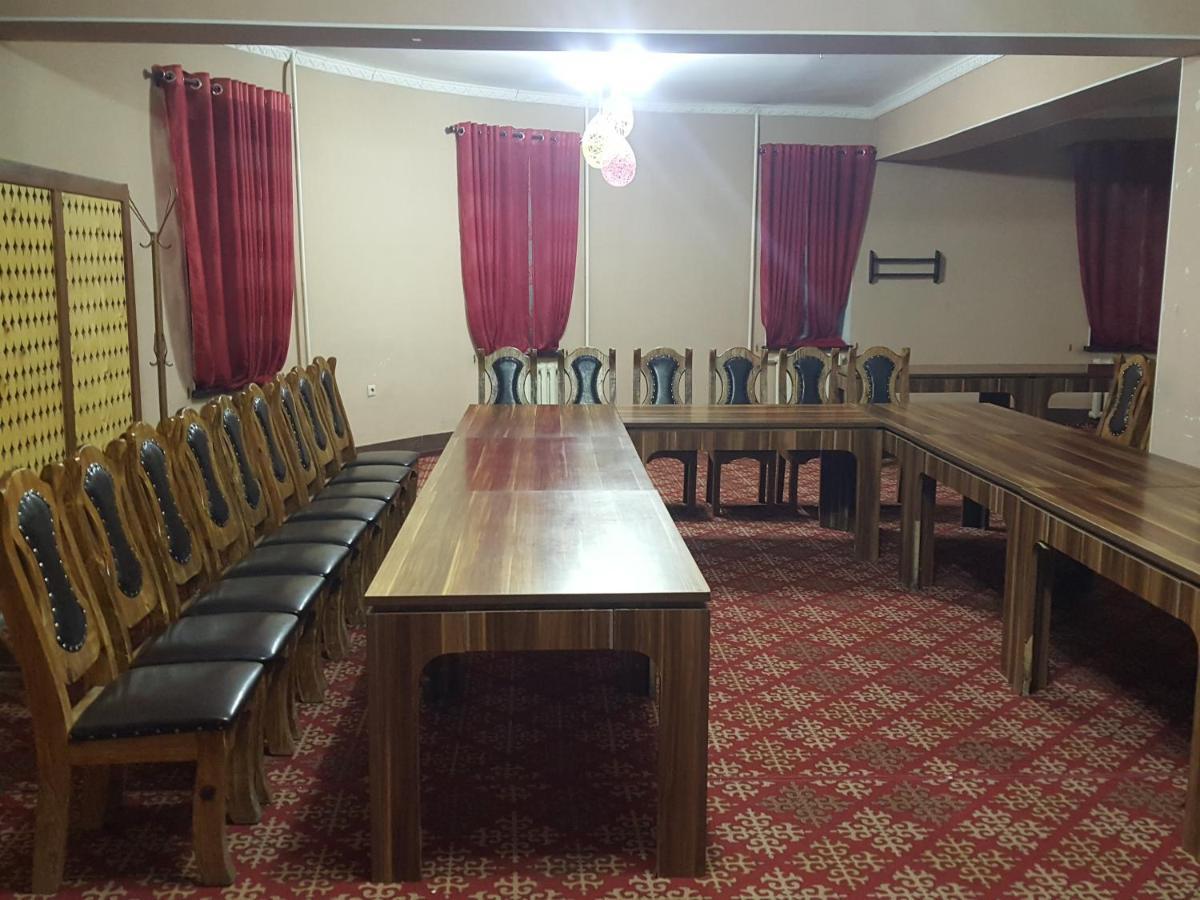 Bishkek Hotel Jalal-Abad Buitenkant foto